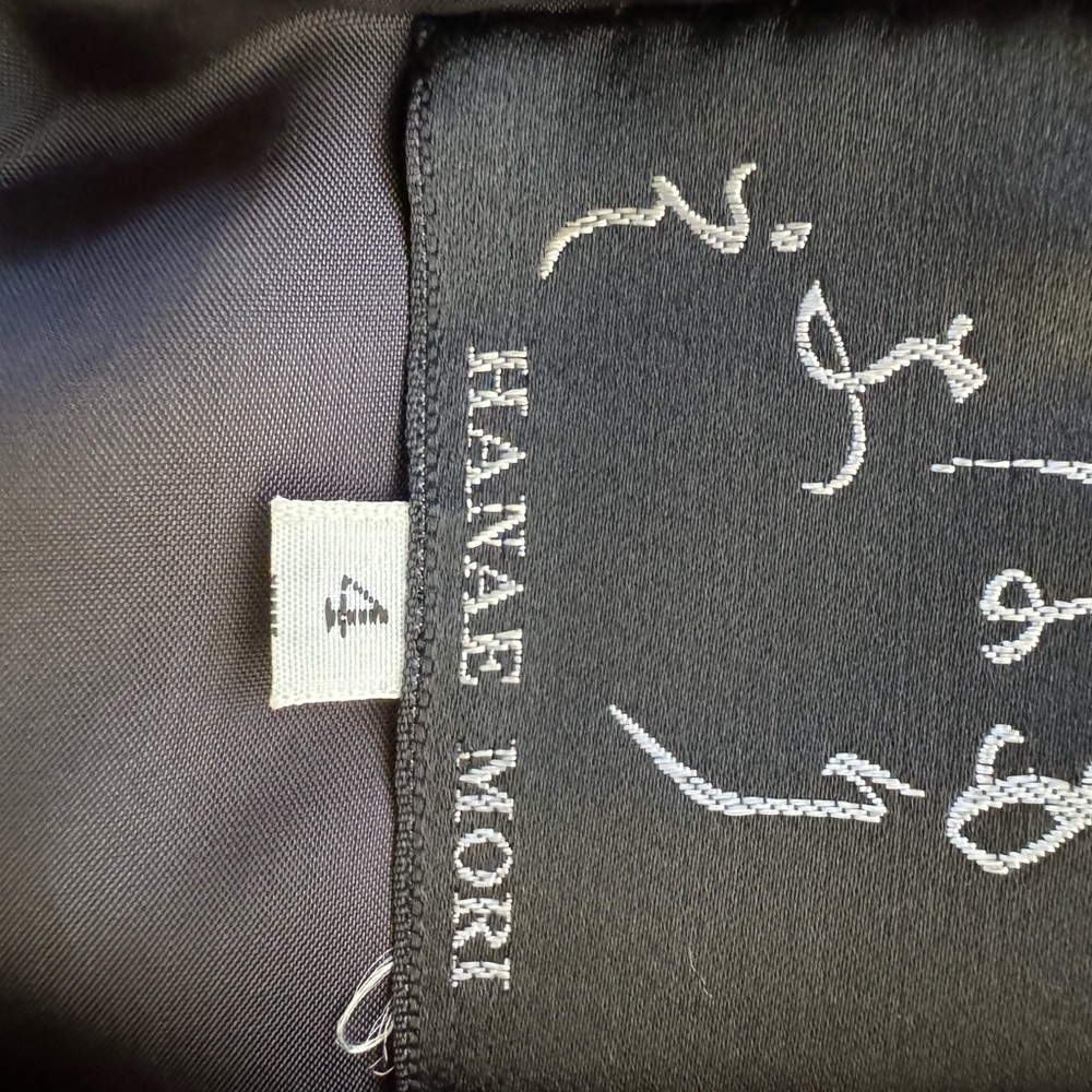 Vintage Hanae Mori Strapless Black Lace Dress over Nude Silk - Picture 5 of 5